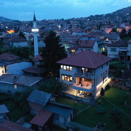 Avlija Garden Gem Apartment Sarajevo Luaran gambar