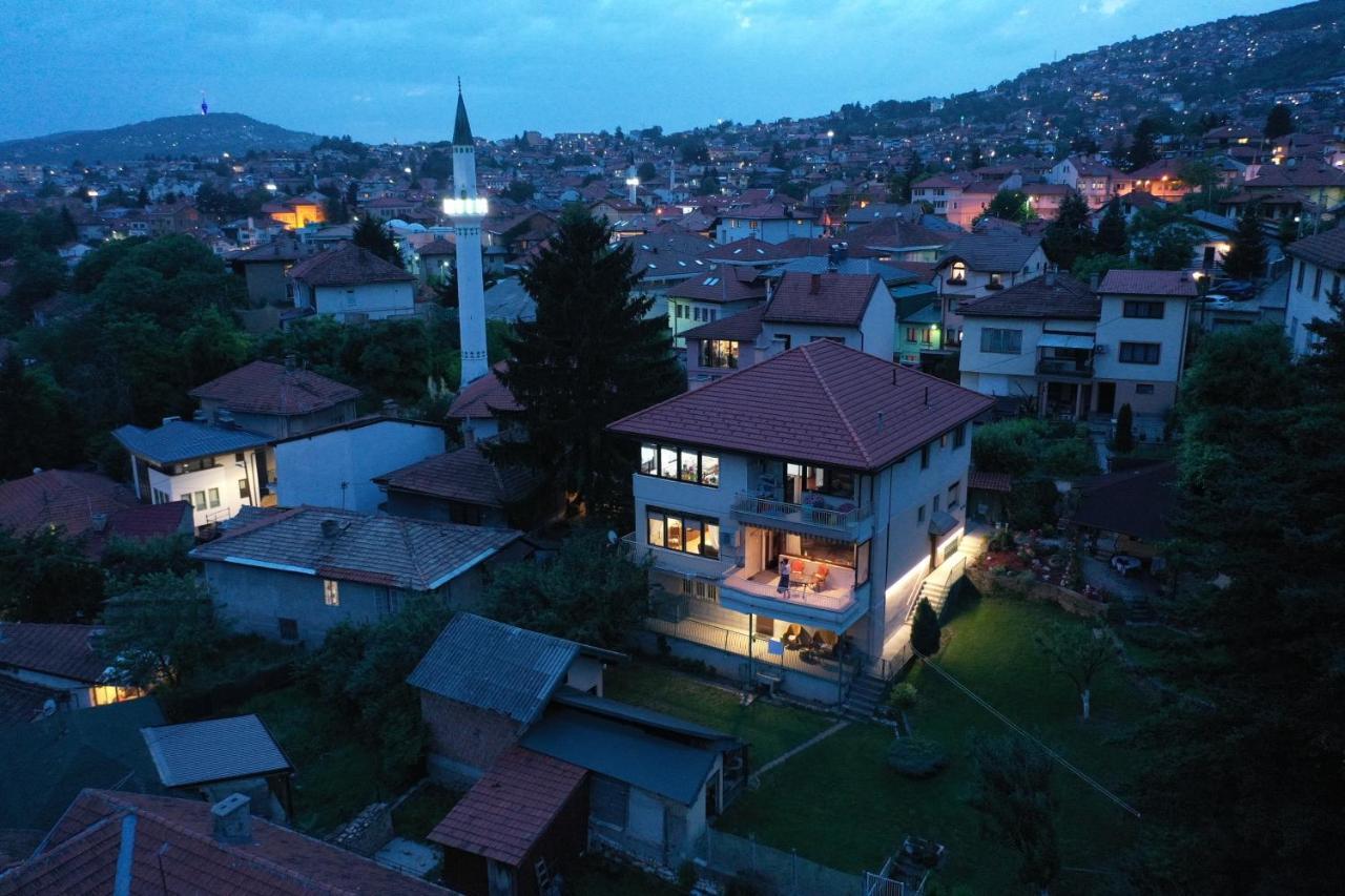 Avlija Garden Gem Apartment Sarajevo Luaran gambar